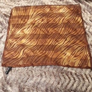 Jones New York Tiger Print Scarf